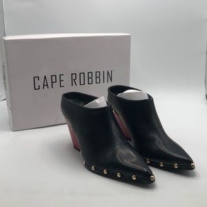 Cape Robbin Heels size 10